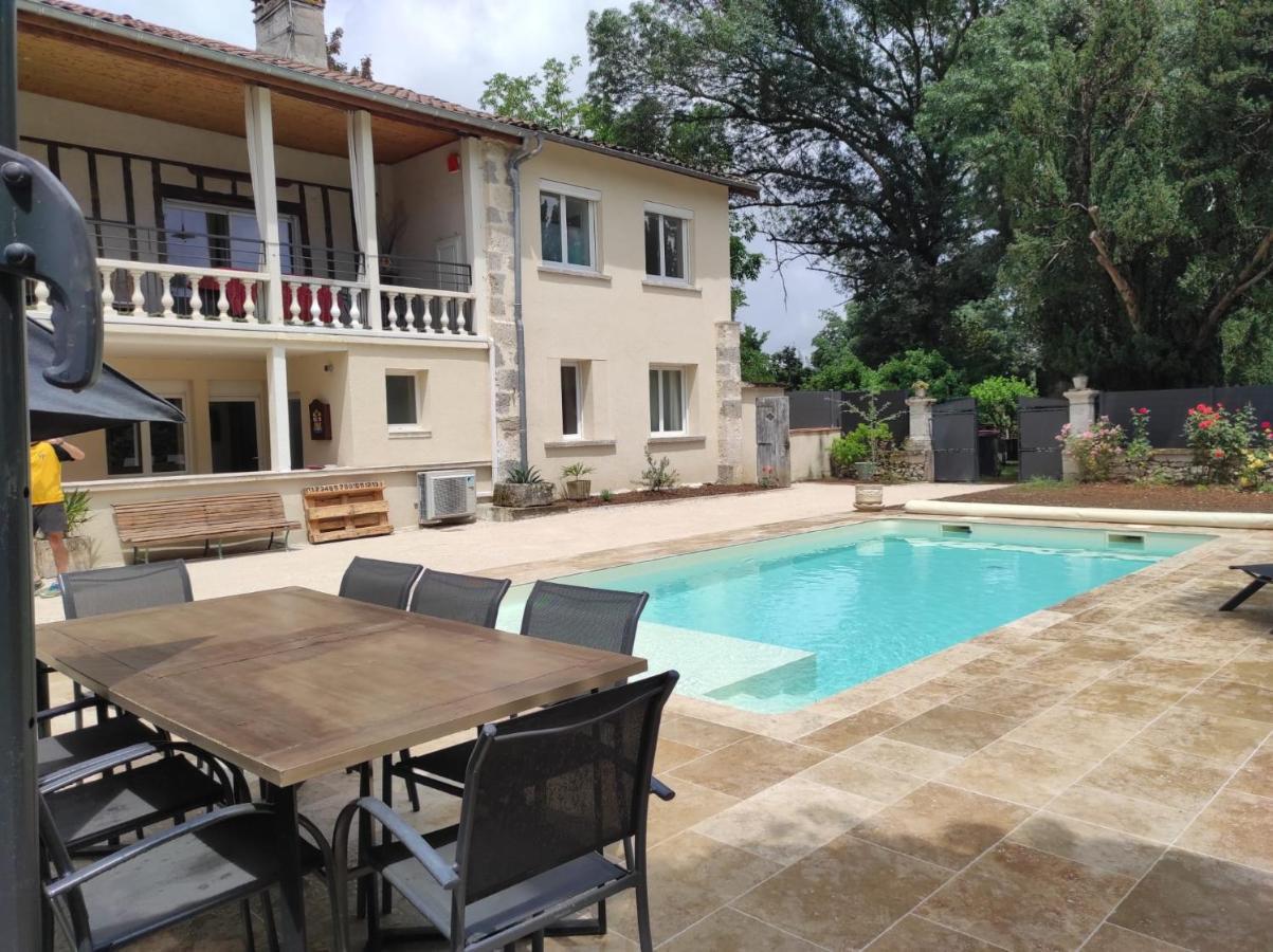Gite Ladeveze Nerac Exterior photo